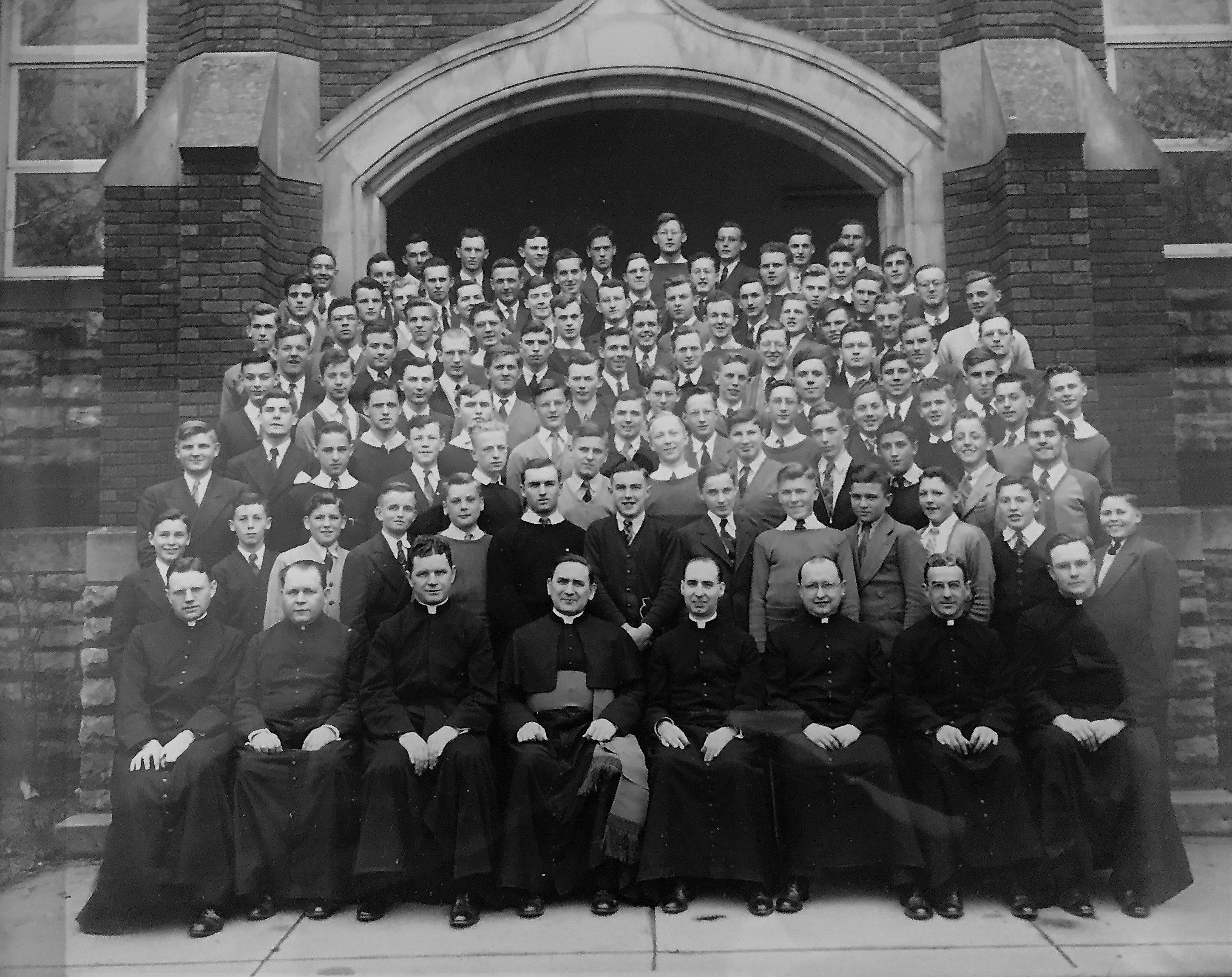 Faculty and Students - 1943